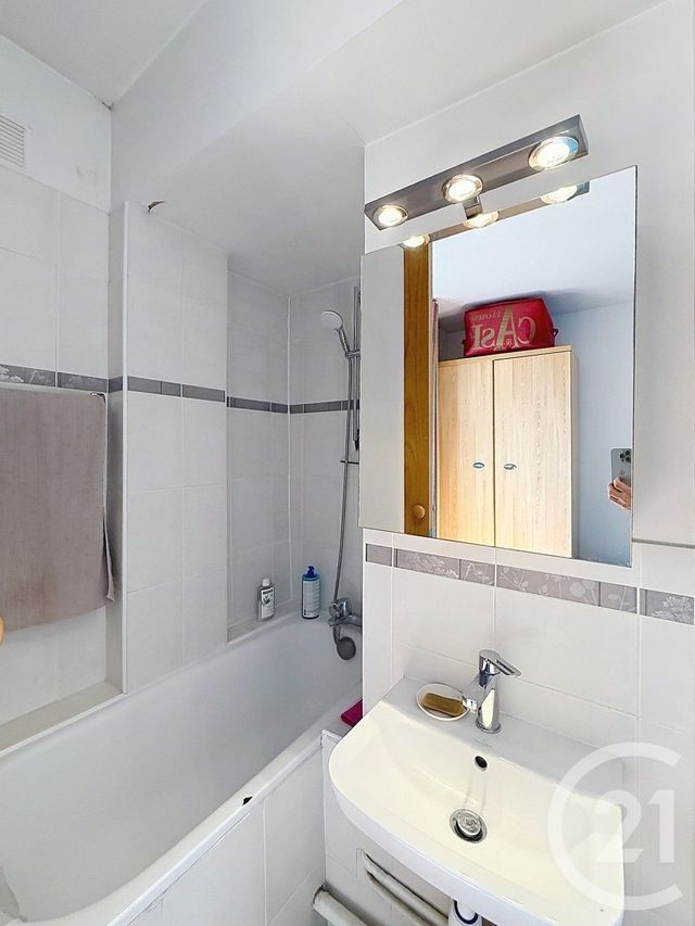 Appartement F2 à vendre - 2 pièces - 27.02 m2 - PARIS - 75014 - ILE-DE-FRANCE - Century 21 Mémento
