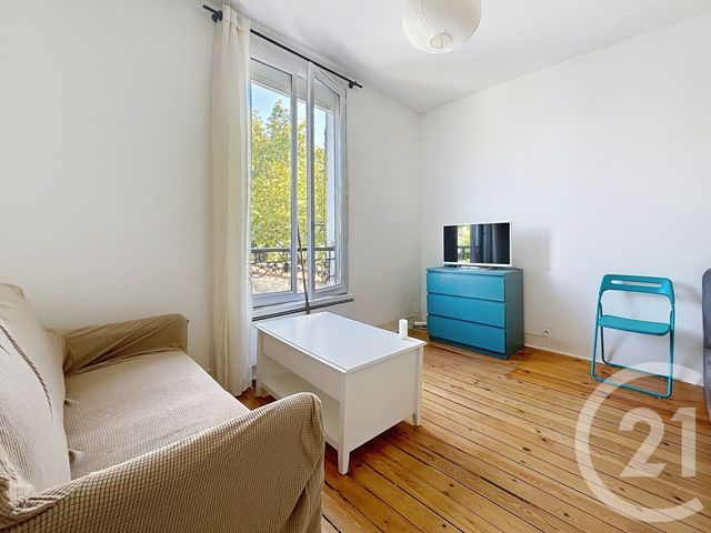 Appartement F1 à louer - 1 pièce - 24.0 m2 - NANTERRE - 92 - ILE-DE-FRANCE - Century 21 Mémento