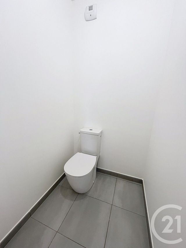 Appartement F3 à louer - 3 pièces - 64.36 m2 - NANTERRE - 92 - ILE-DE-FRANCE - Century 21 Mémento
