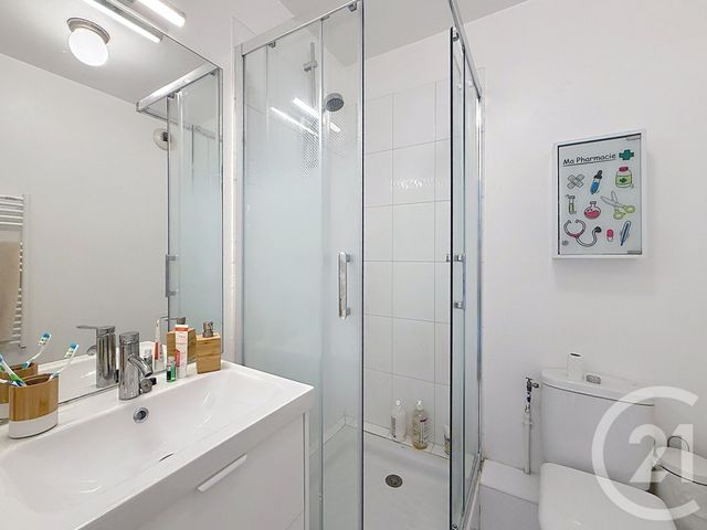 Appartement F4 à vendre - 4 pièces - 84.2 m2 - NANTERRE - 92 - ILE-DE-FRANCE - Century 21 Mémento