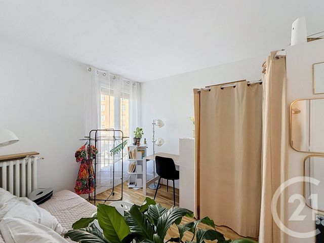 Appartement F3 à vendre - 3 pièces - 65.0 m2 - NANTERRE - 92 - ILE-DE-FRANCE - Century 21 Mémento