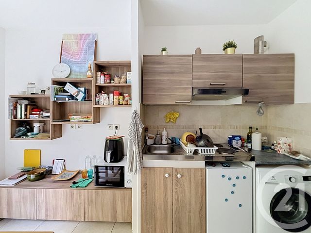 Appartement F1 à vendre - 1 pièce - 27.99 m2 - NANTERRE - 92 - ILE-DE-FRANCE - Century 21 Mémento