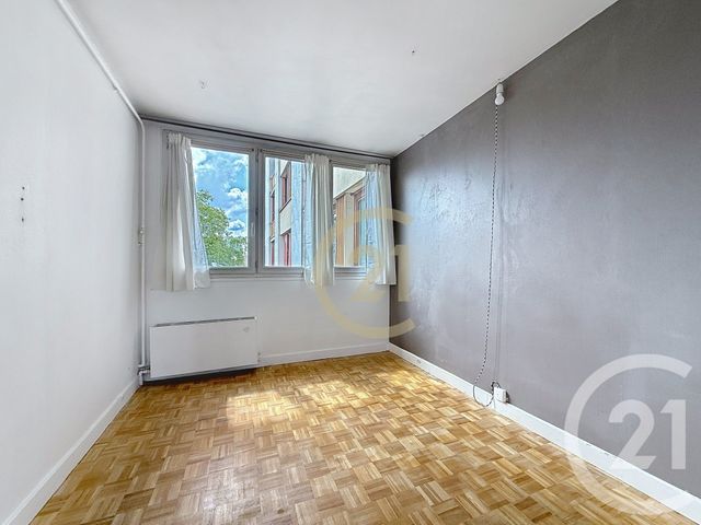 Appartement F3 à vendre - 3 pièces - 60.64 m2 - NANTERRE - 92 - ILE-DE-FRANCE - Century 21 Mémento